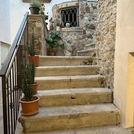 ベッド・アンド・ブレックファスト Corcillo 3*